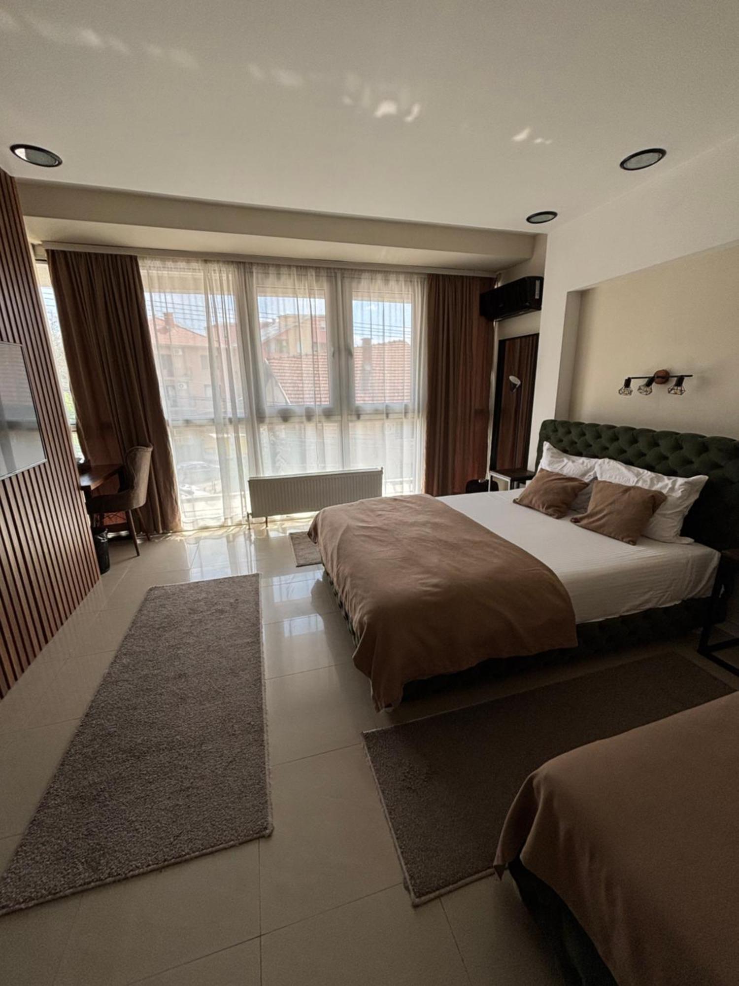 Sweet69Apartments Jp Nisz Zewnętrze zdjęcie